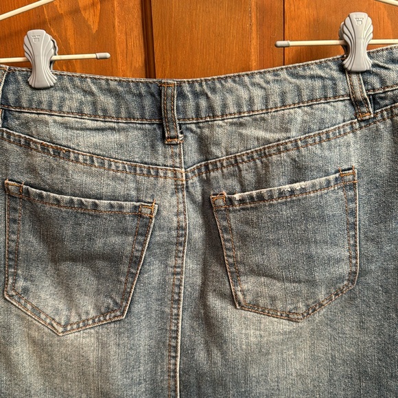 Refuge denim mini skirt - Picture 2 of 4